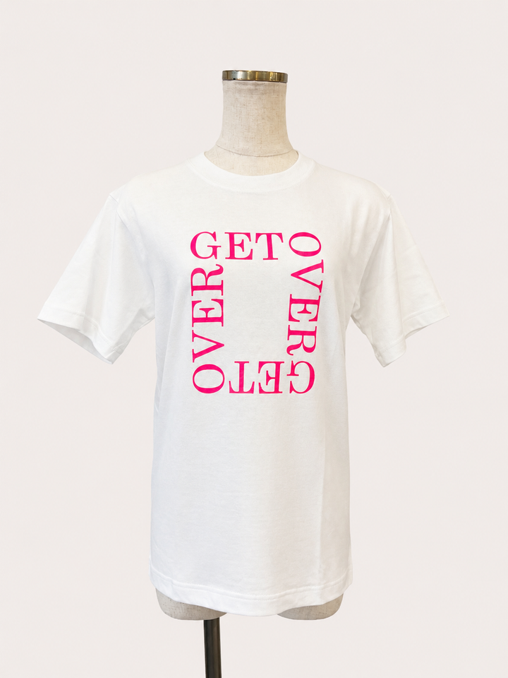スクエアロゴTシャツ