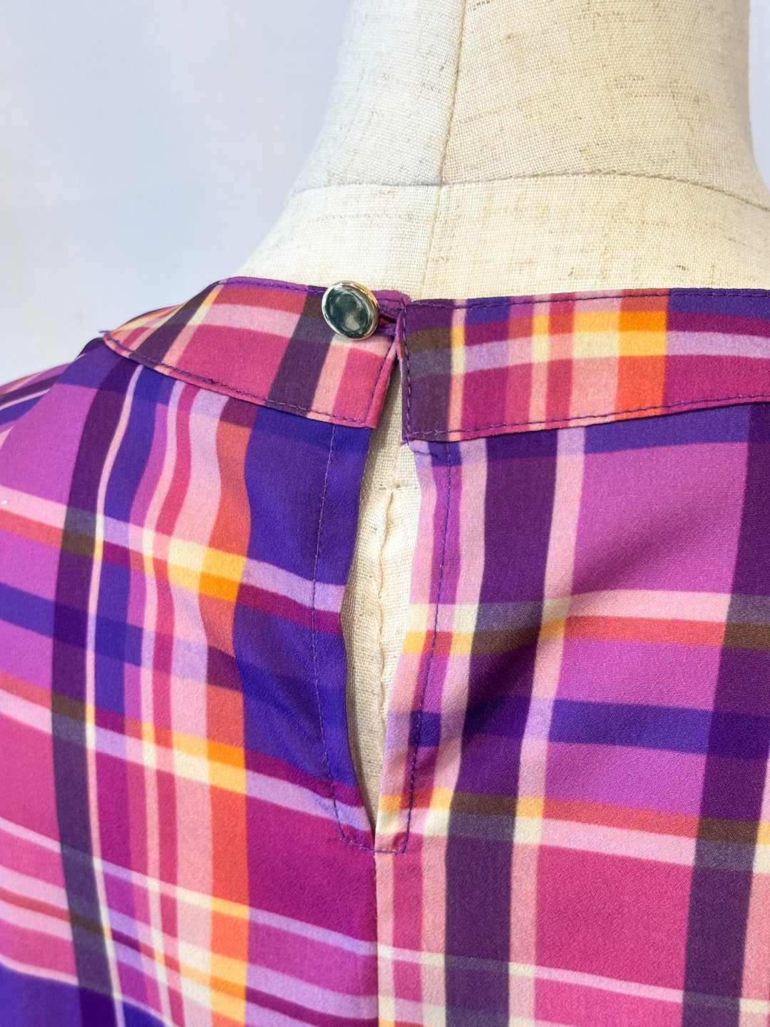 バルーンスリーブチェックブラウス