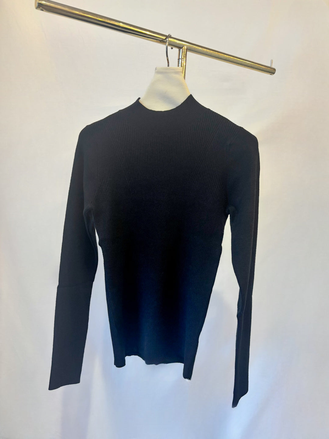 豊富なカラバリ♩カラーセレクトニット