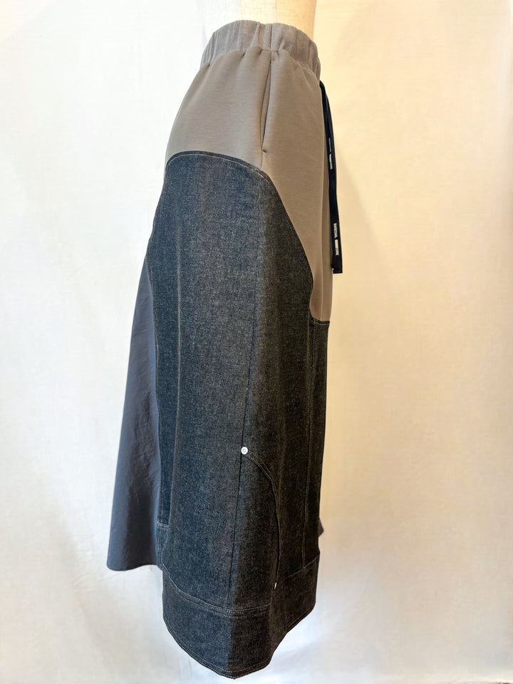 ドッキングデザインスカート