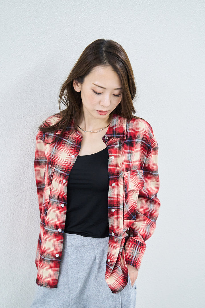 パールボタンオンブレチェックシャツ