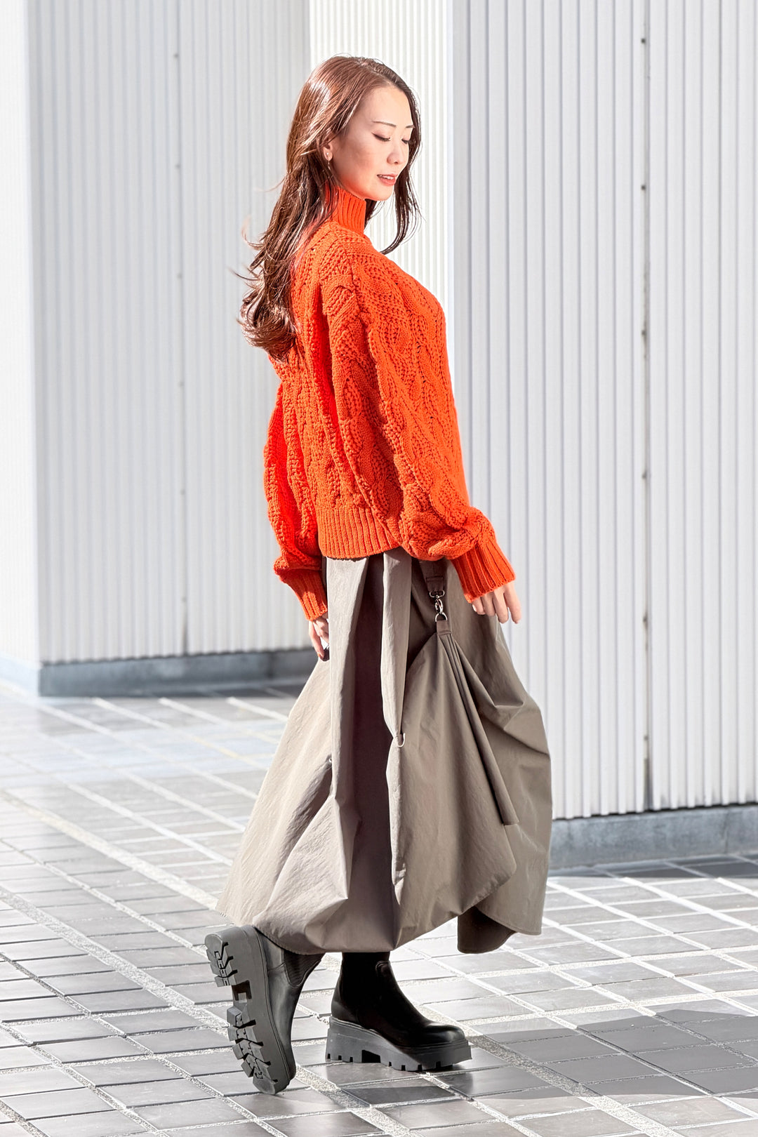 ハイネックざっくりニット