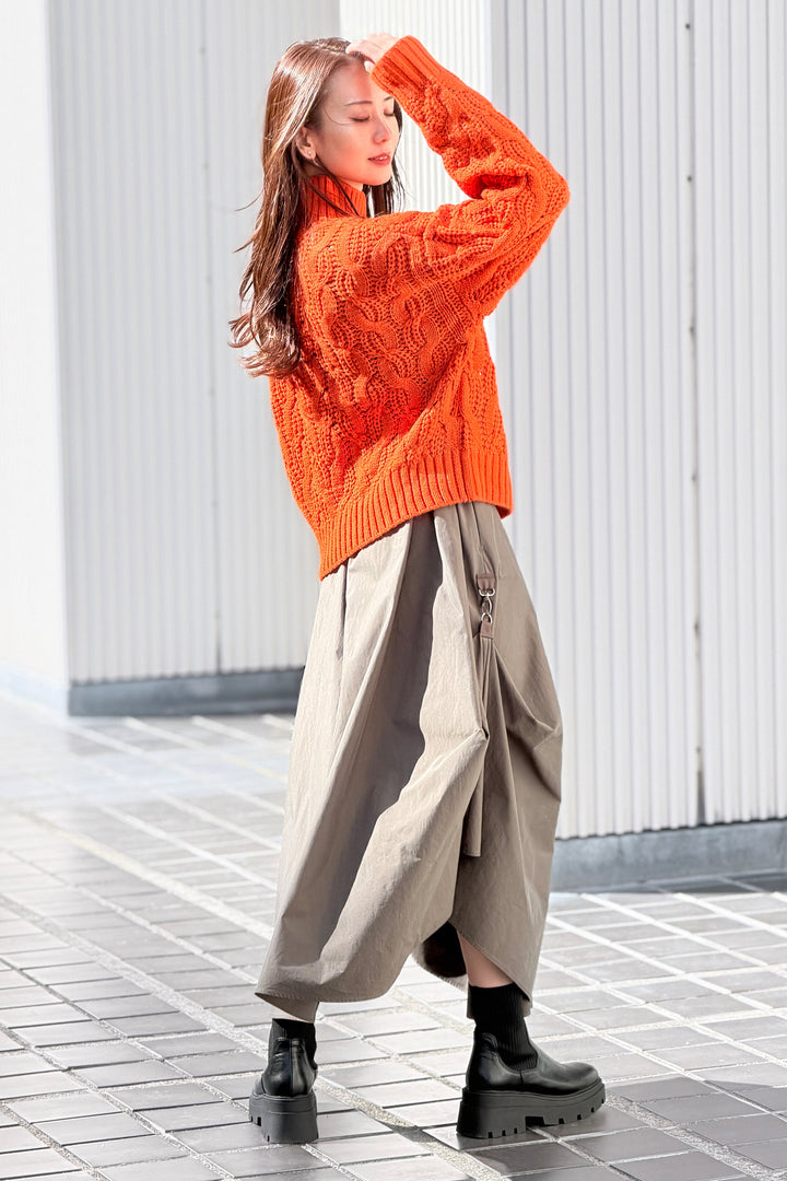 ハイネックざっくりニット