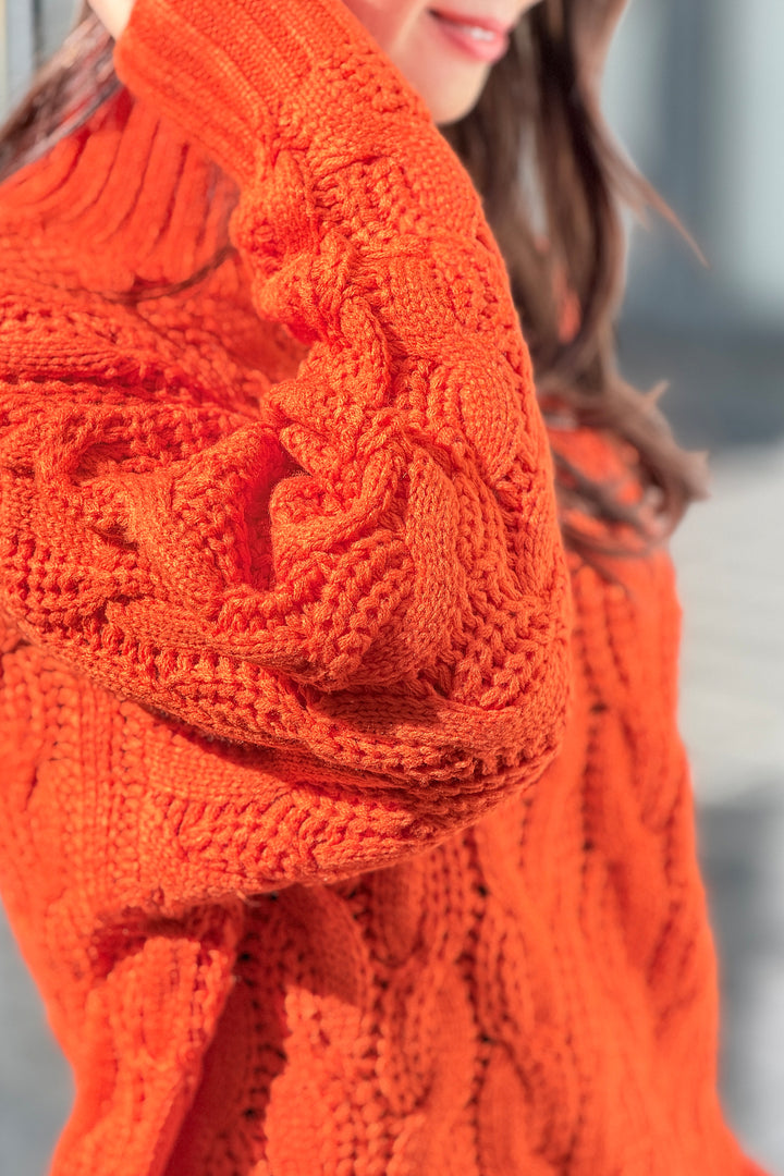 ハイネックざっくりニット