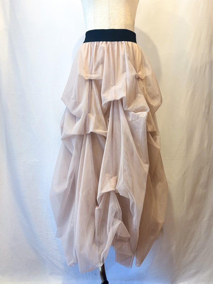 タックボリュームチュールスカート