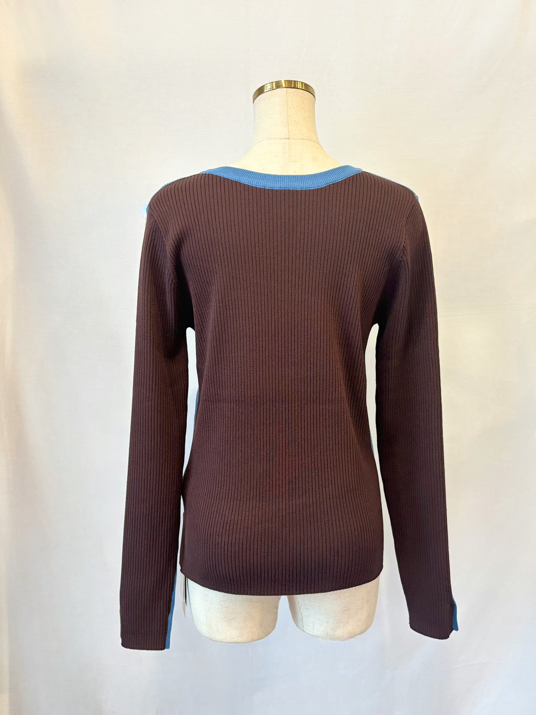 前後2WAY配色リブニット