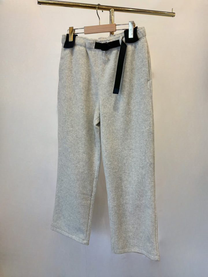 ウォームベルトパンツ