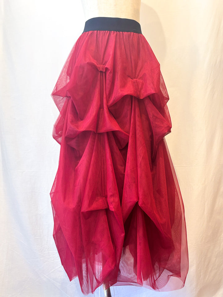 タックボリュームチュールスカート