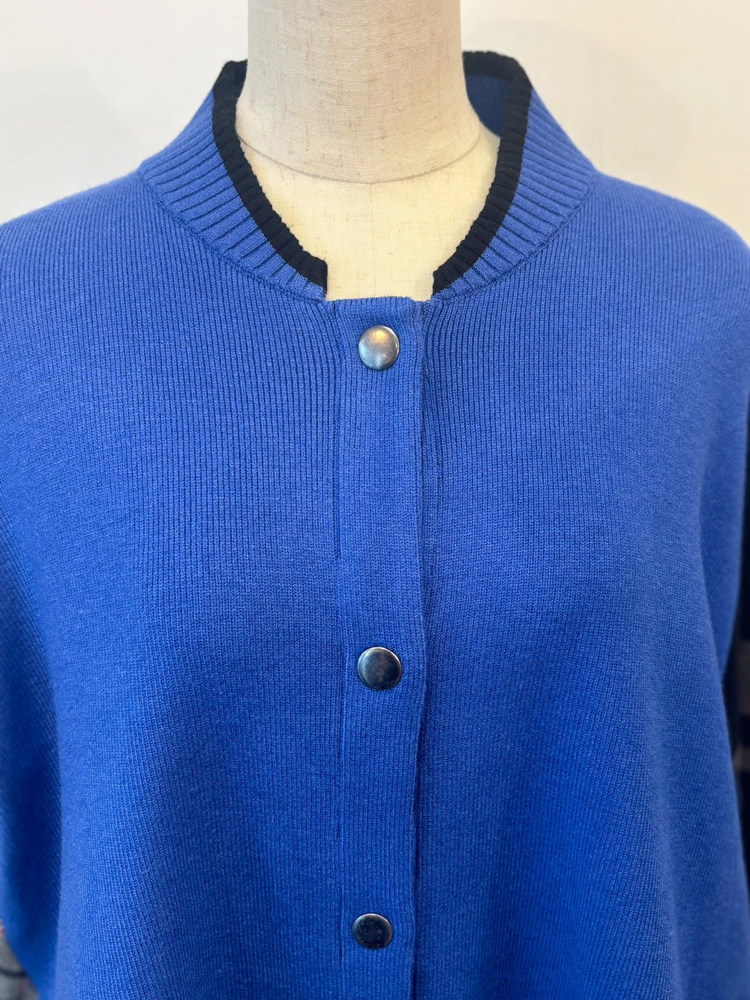 ニットブルゾン