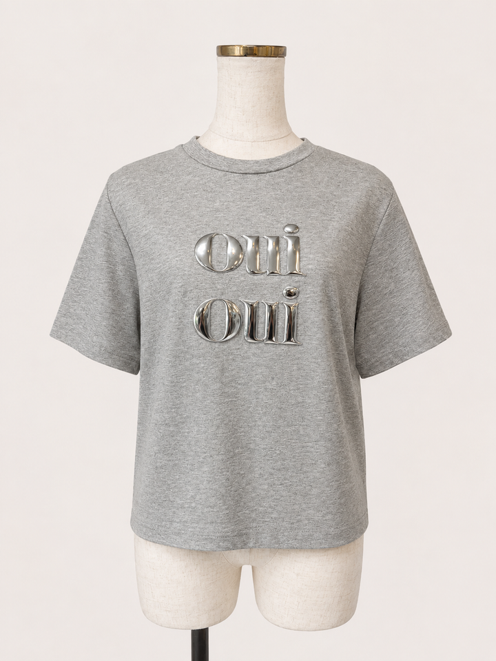 メタリック立体ロゴデザインTシャツ