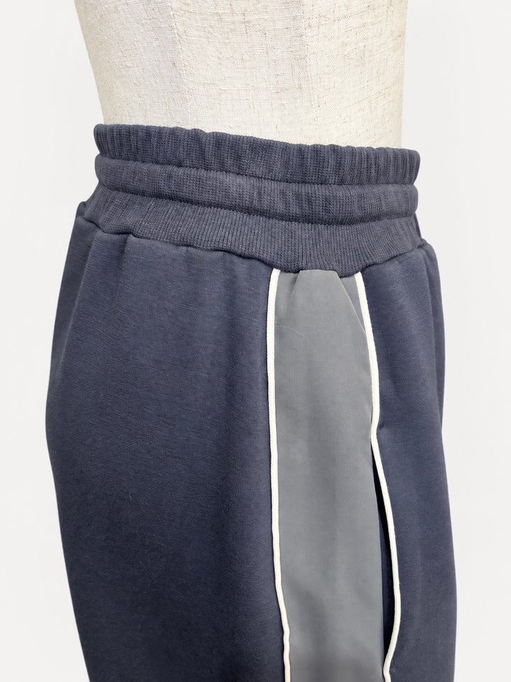 サイドラインスカート