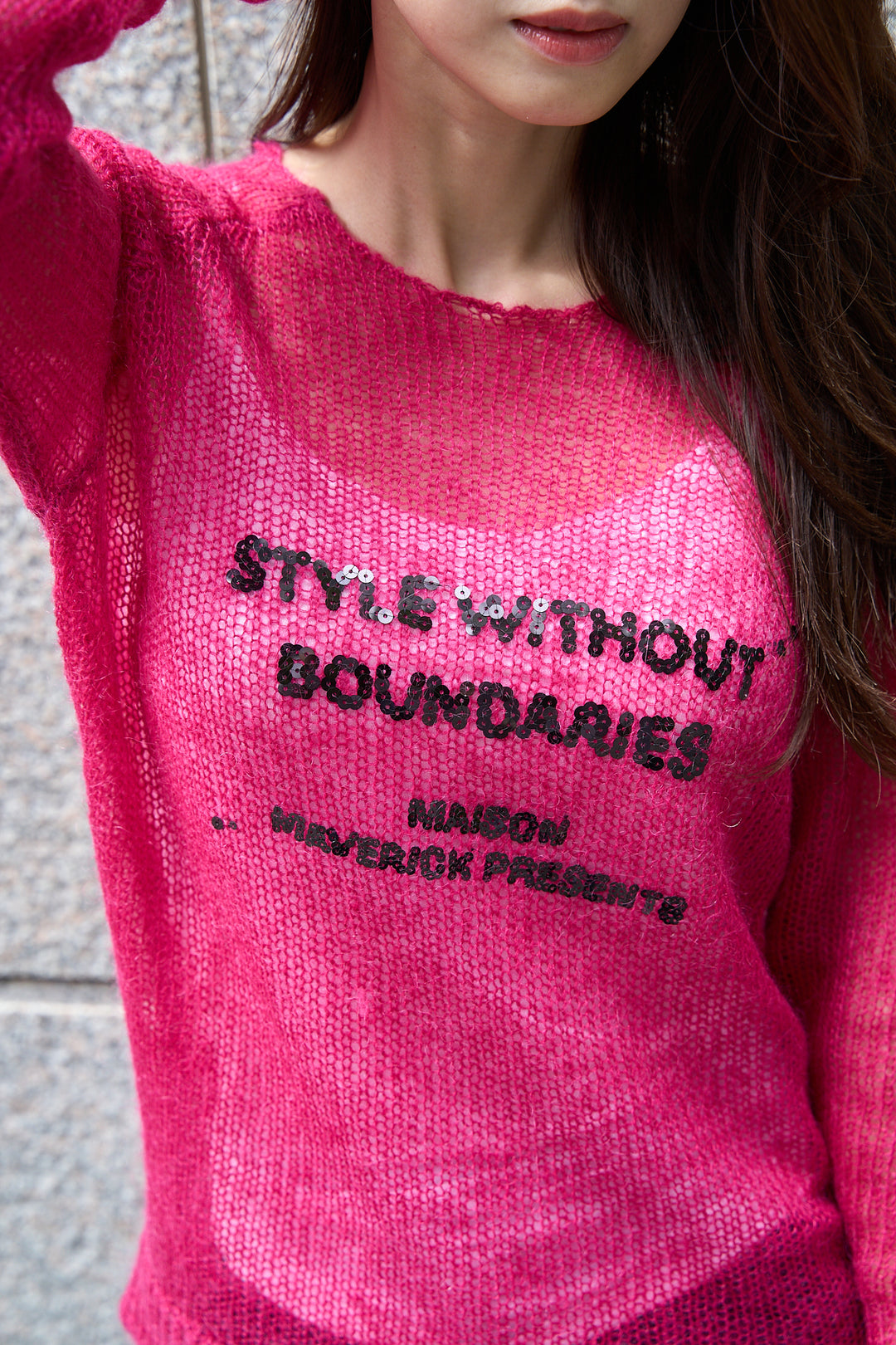 スパンコールロゴモヘアニット