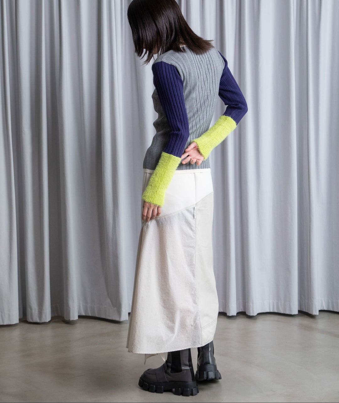 配色シャギーニット