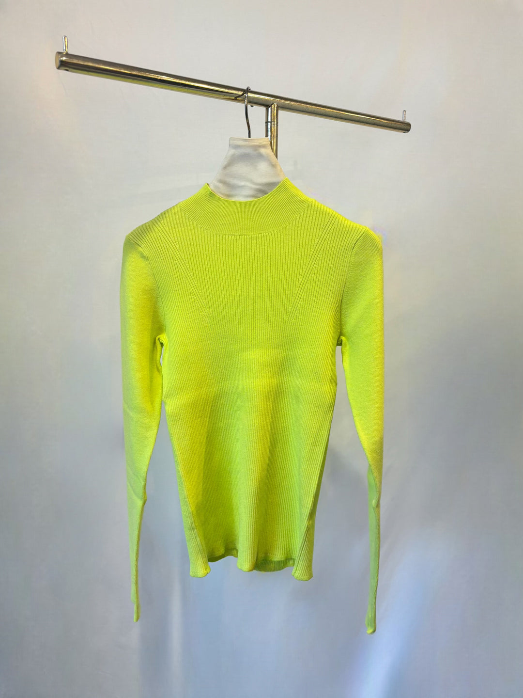 豊富なカラバリ♩カラーセレクトニット