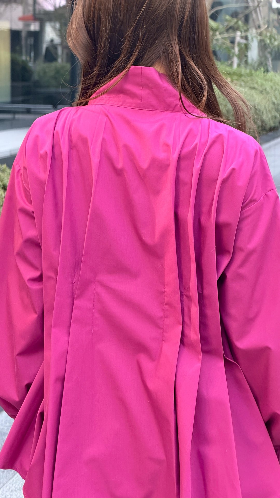 ボウタイプリーツシャツ