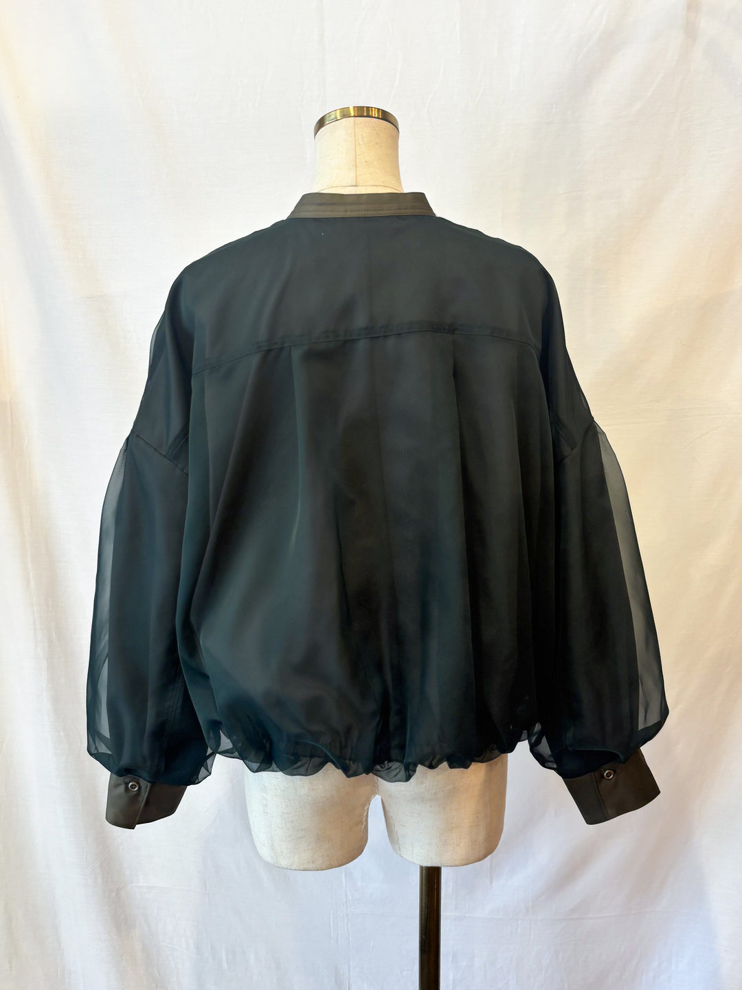 デシン×オーガンジー バルーンブラウス