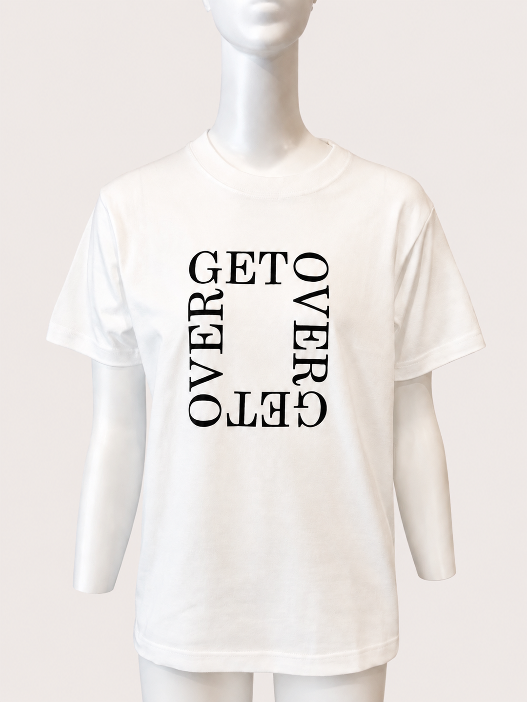 スクエアロゴTシャツ
