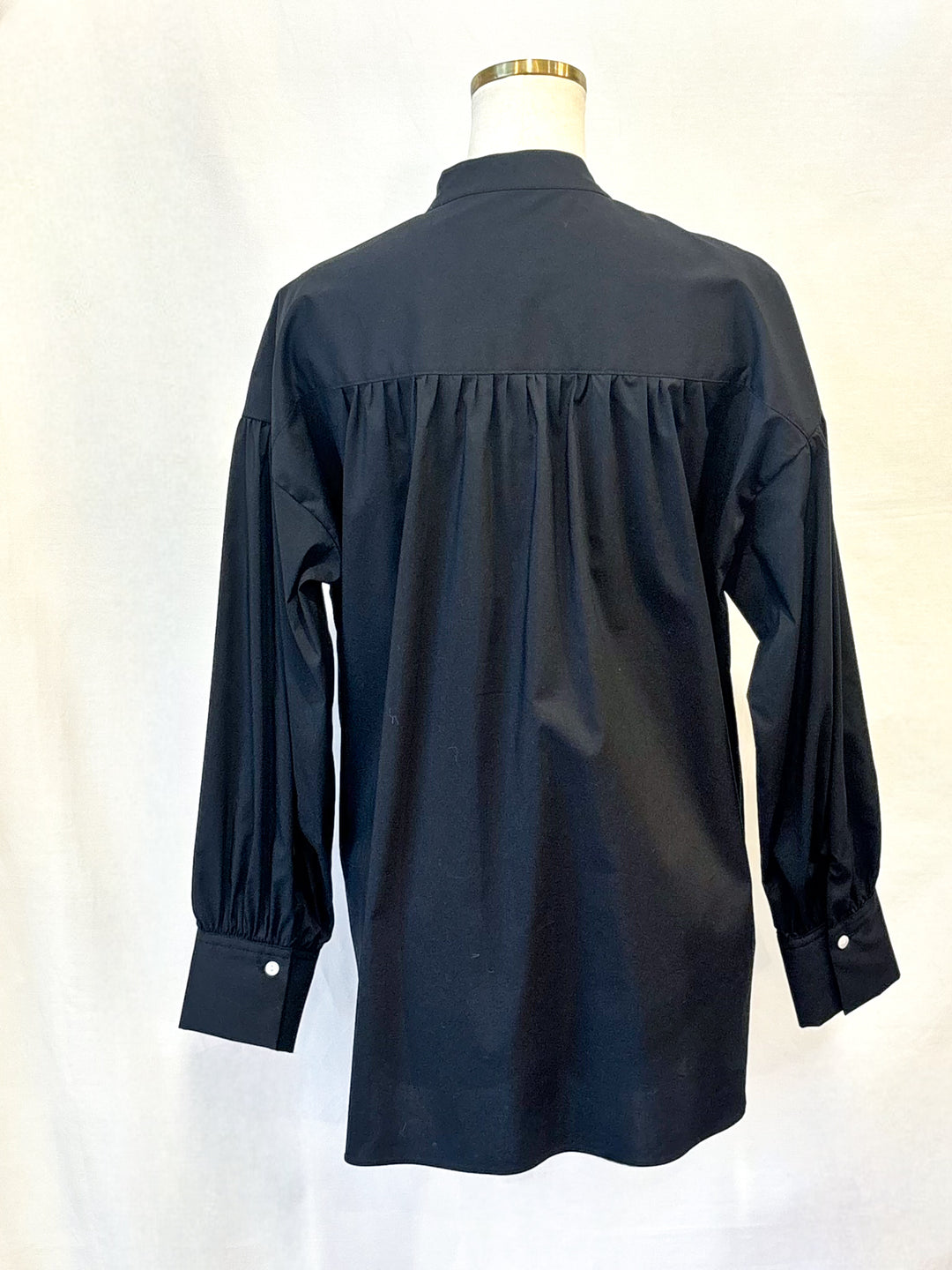 ポケットフリルデザイン大人可愛いブラウス