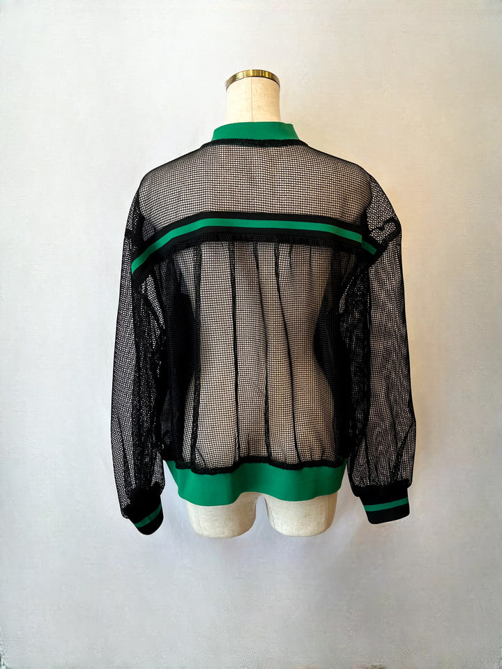 配色ラインとメッシュ切替ブルゾン（ブラック・背面）