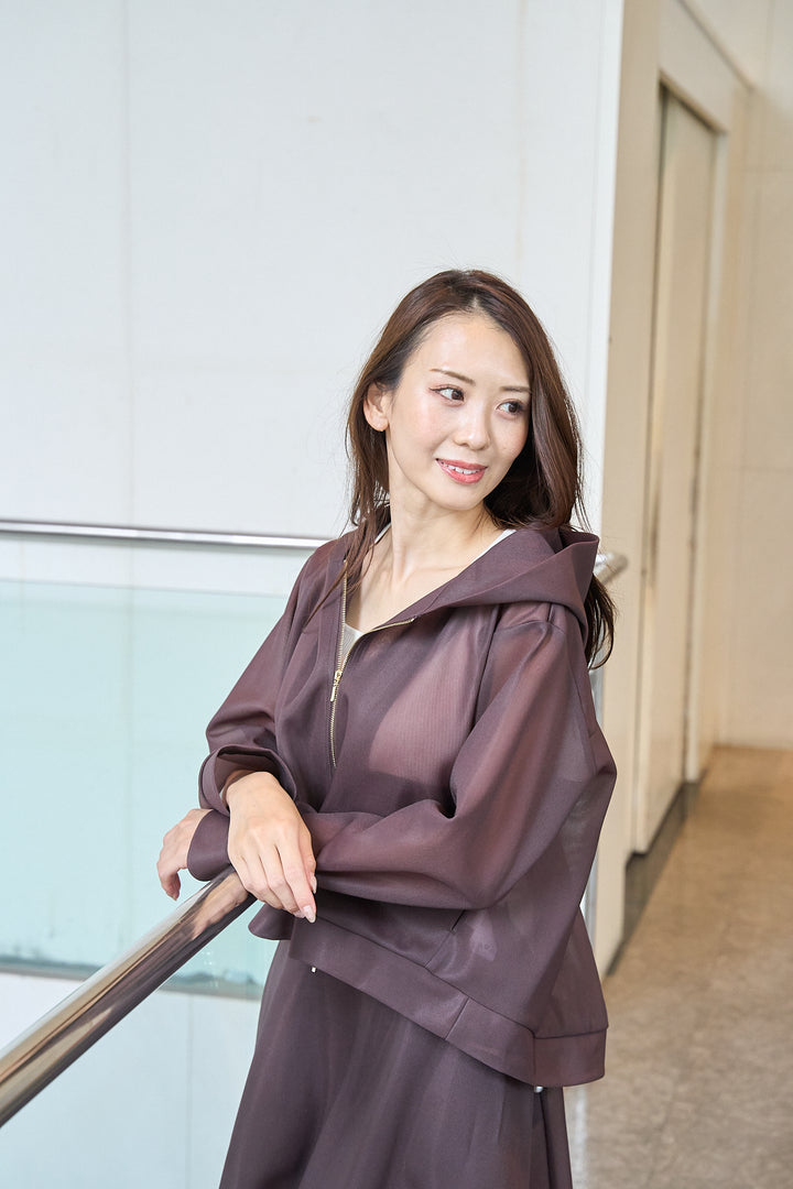 パール付き前ZIPシアーパーカー