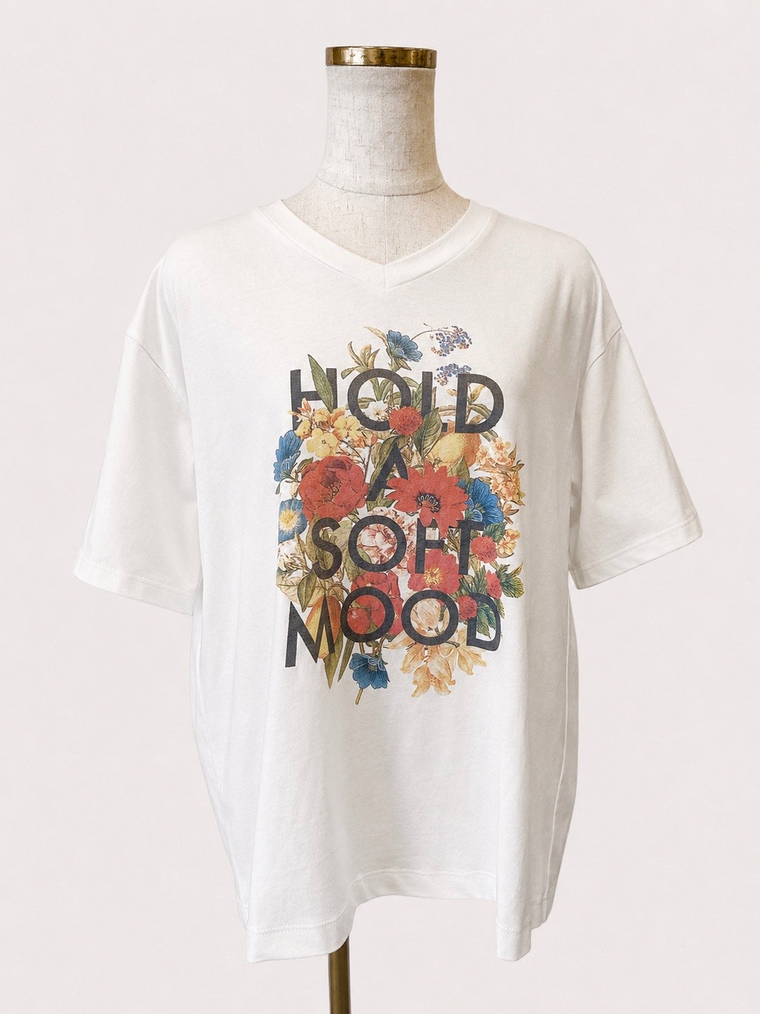 フラワープリントTシャツ