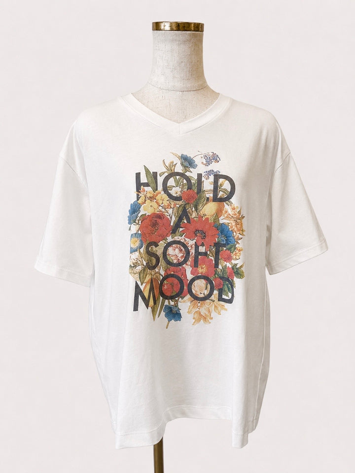 フラワープリントTシャツ
