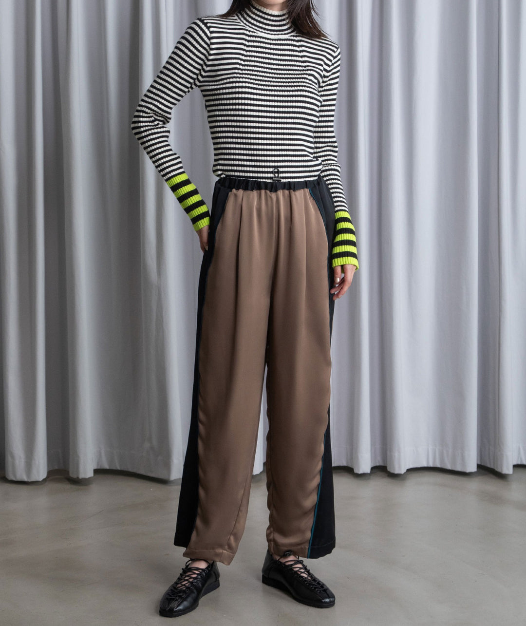 ボーダータートルニット