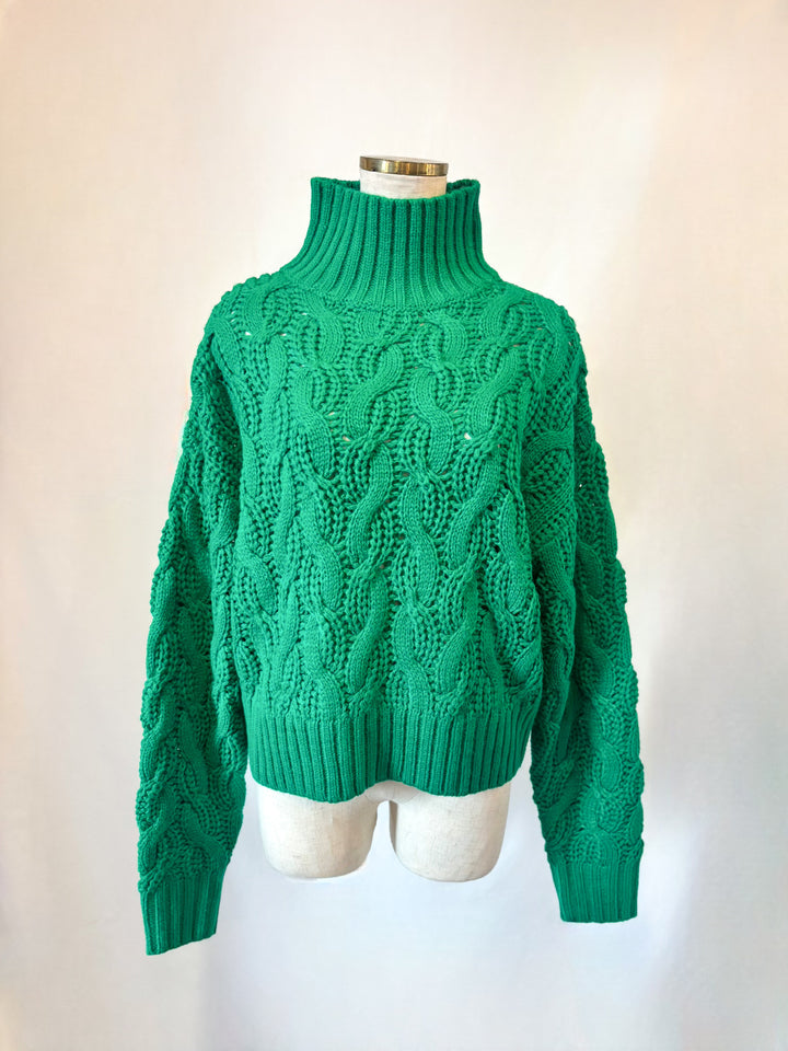 ハイネックざっくりニット