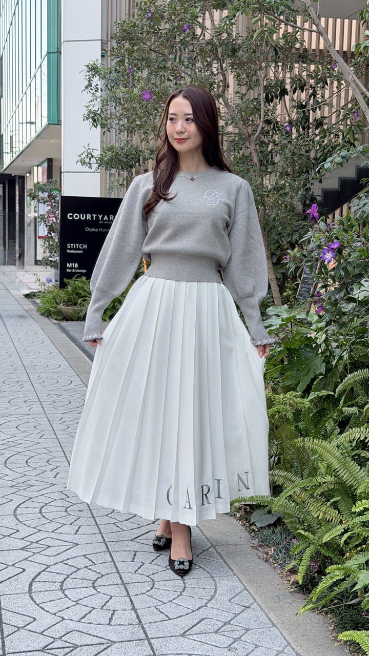 DOS刺繍ロゴニット