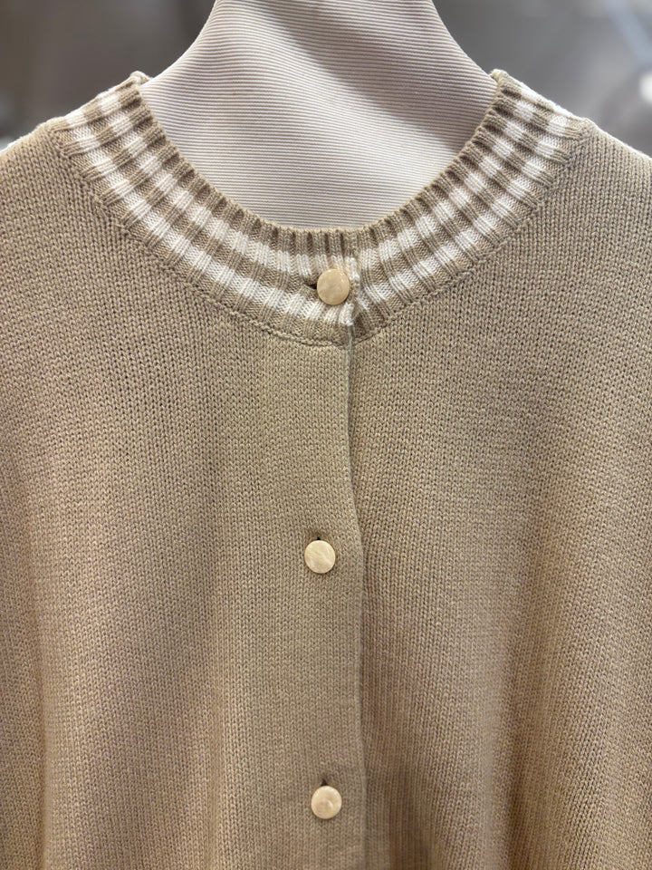 ニットスタジャン