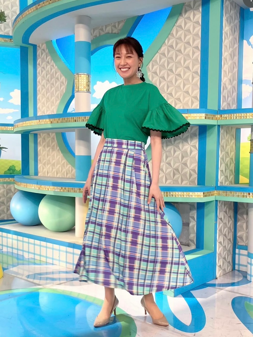 配色スカラップ袖プルオーバー