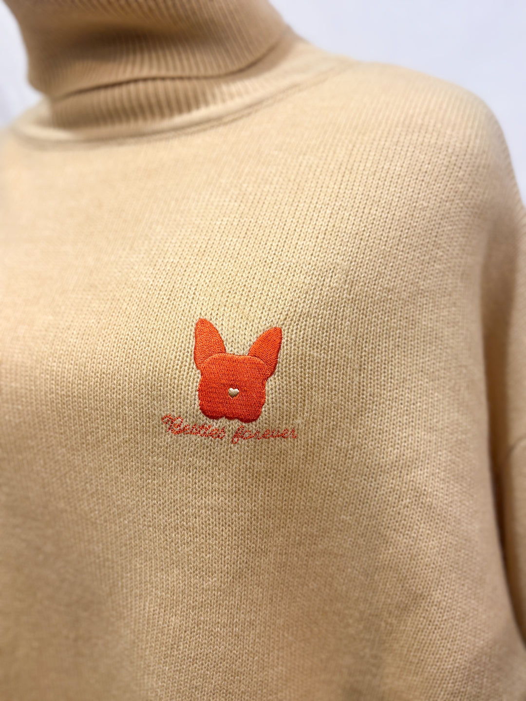 フレンチブル刺繍ニット