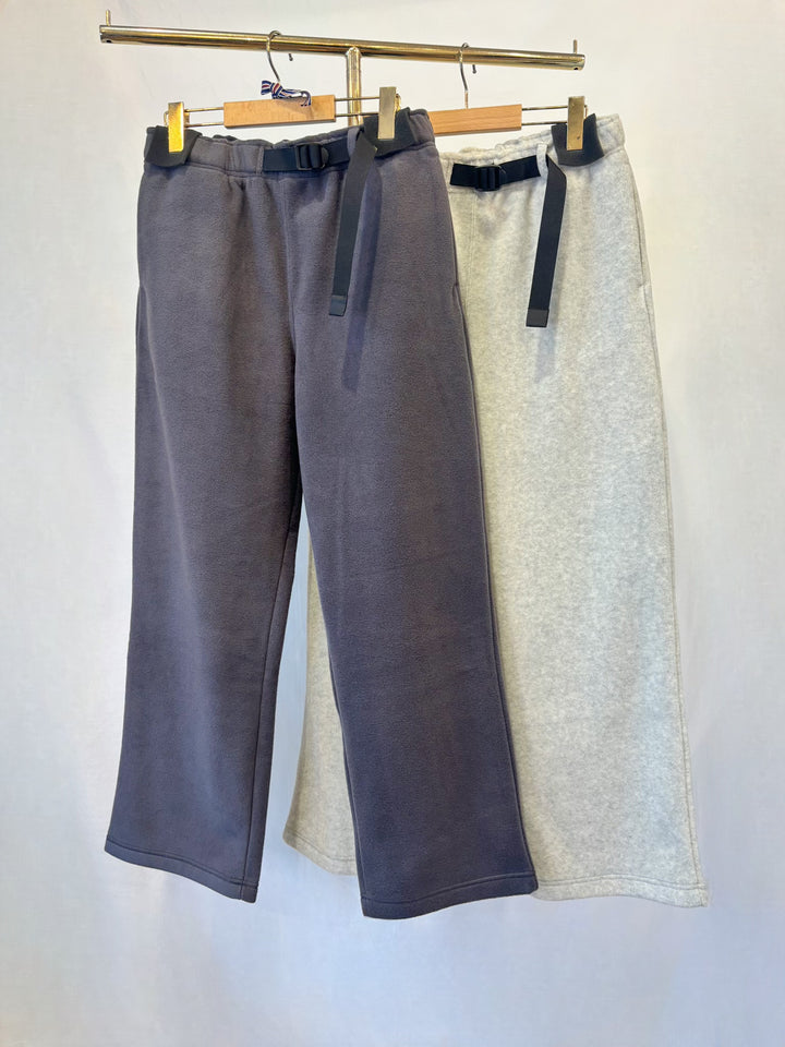 ウォームベルトパンツ