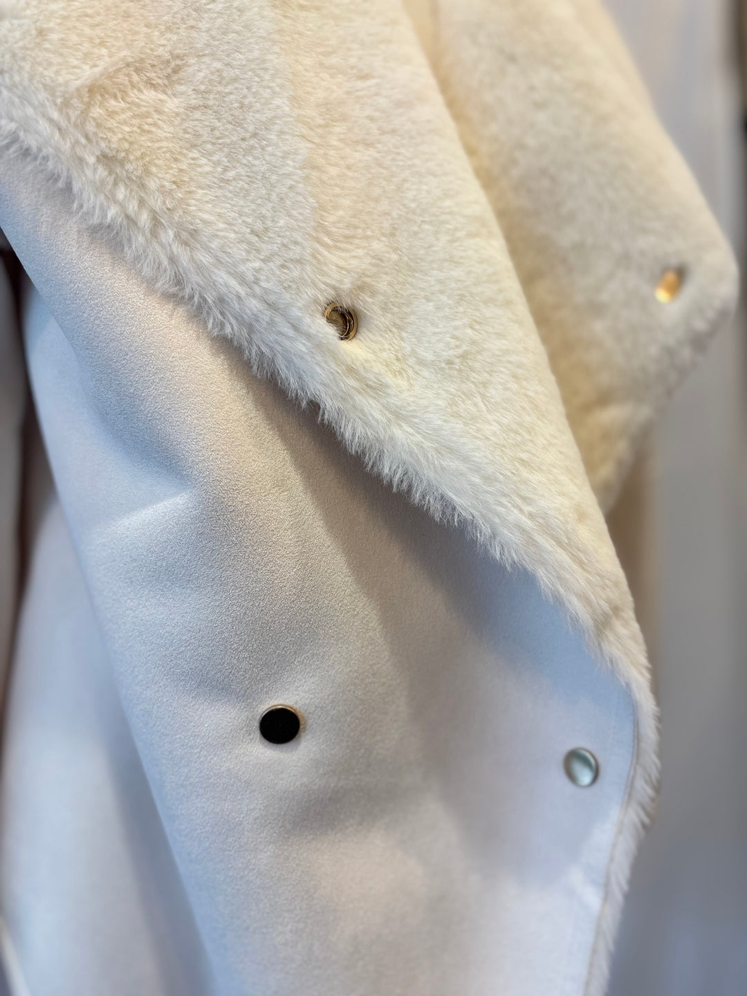 エコムートンリバーシブルミドルコート