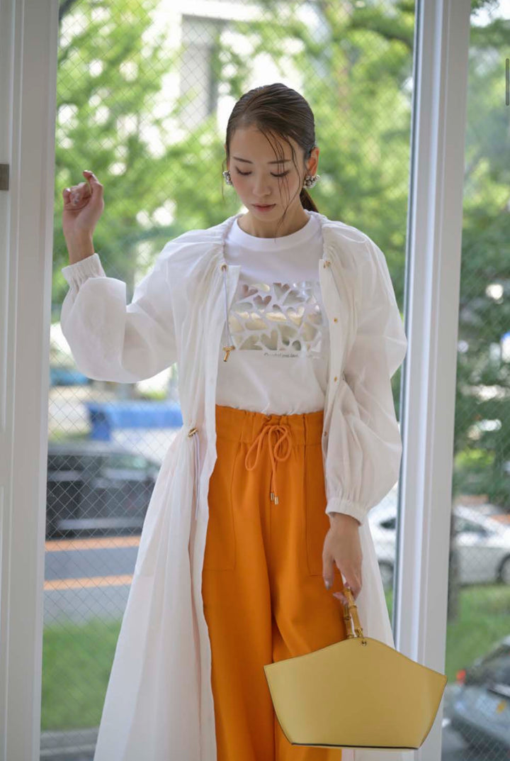 メニーハート箔プリントTシャツ