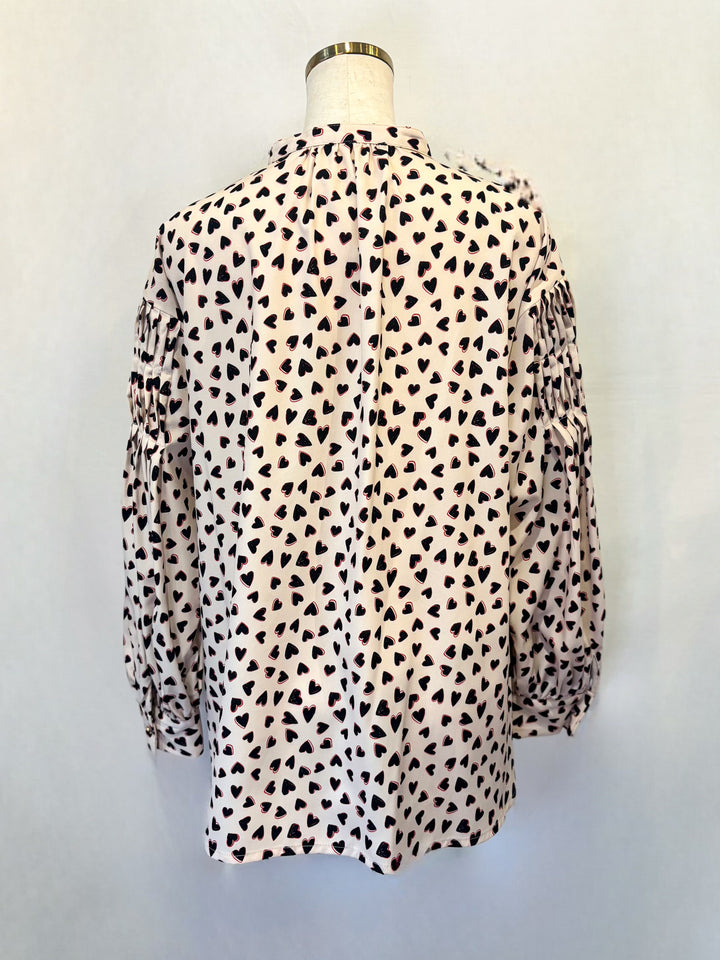 ハートブラウス