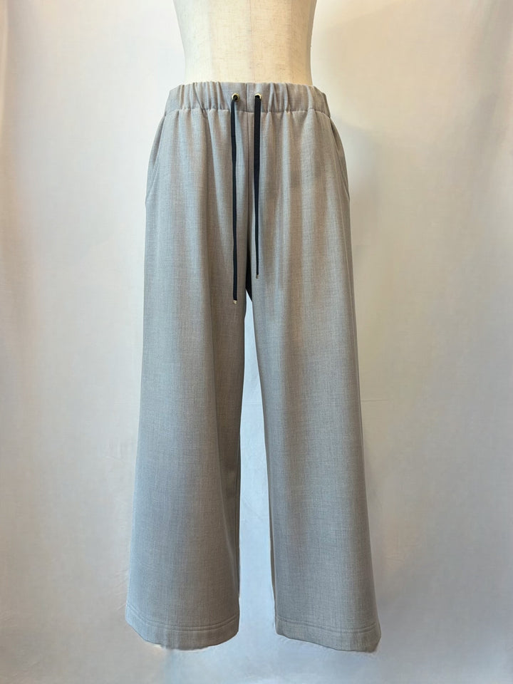 サキソニー8.5分丈パンツ