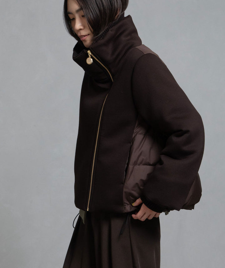 スタンドカラーダウンブルゾン