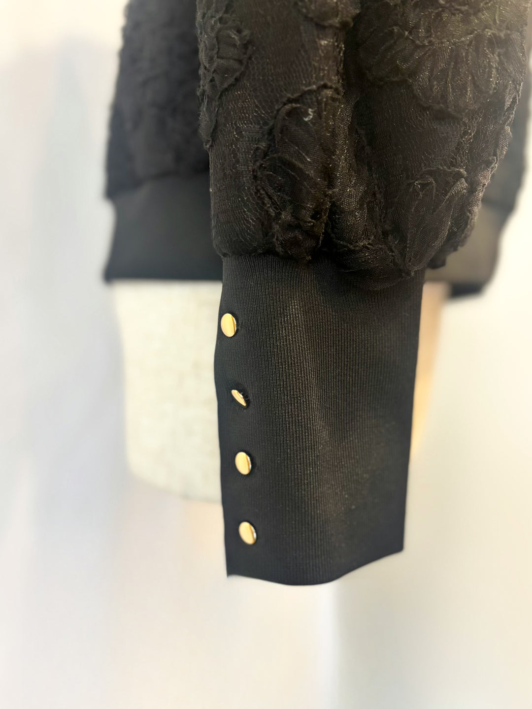 フラワージャガードチュールトップス