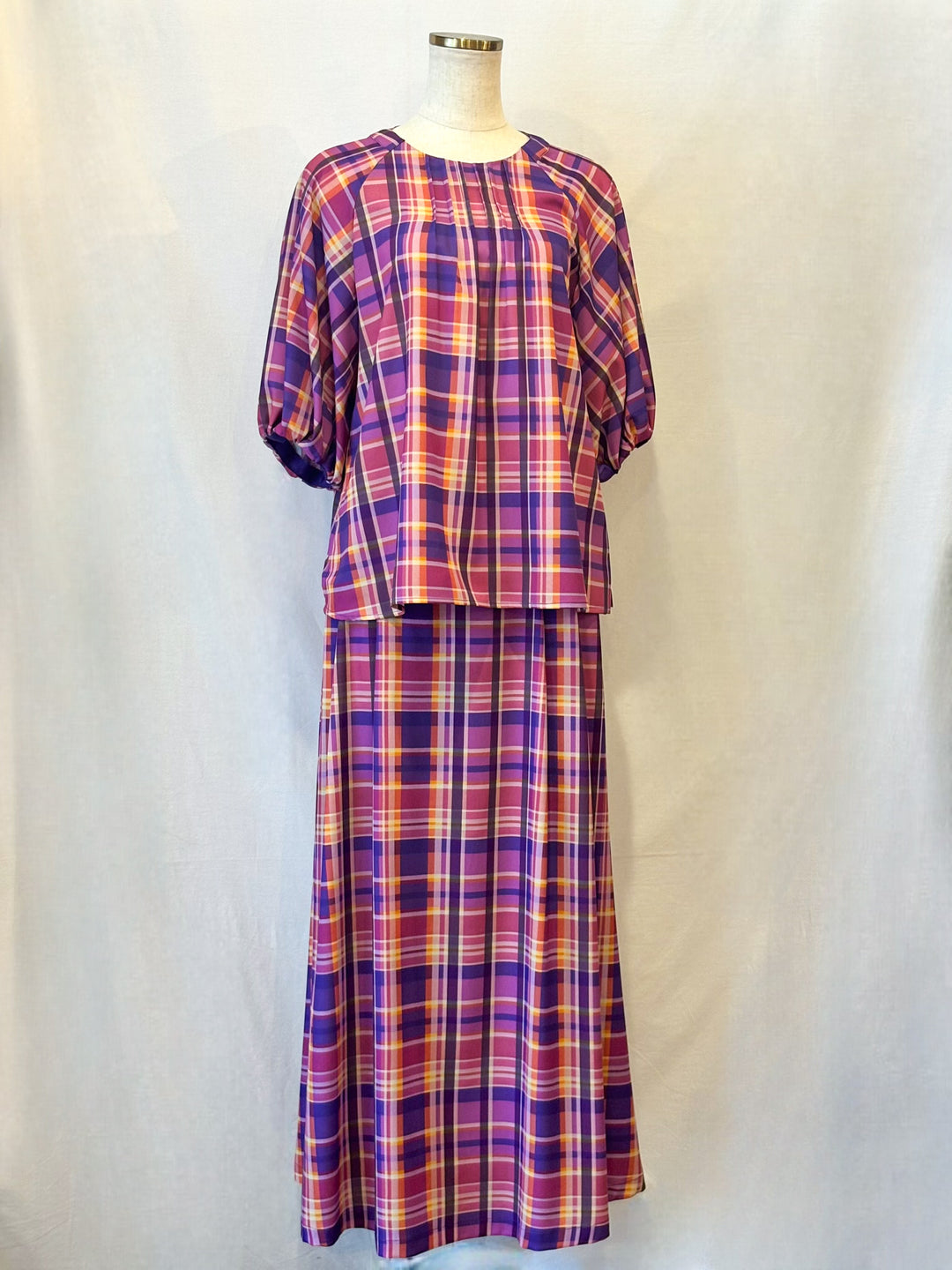 バルーンスリーブチェックブラウス