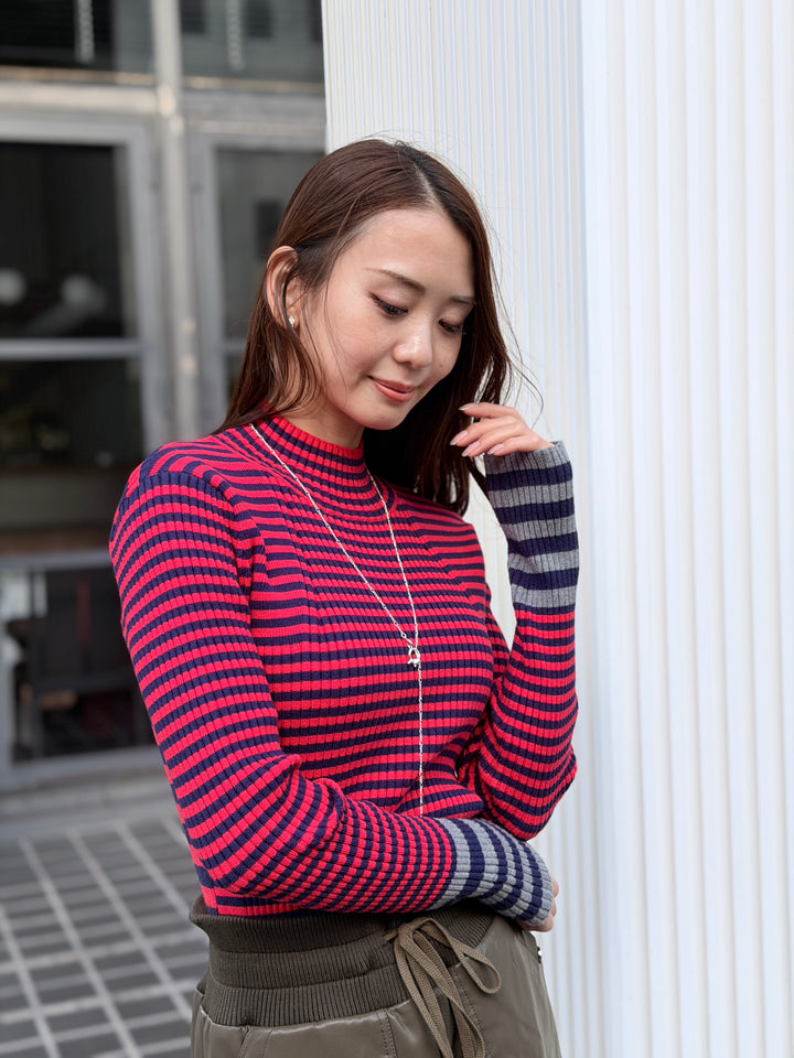 ボーダータートルニット