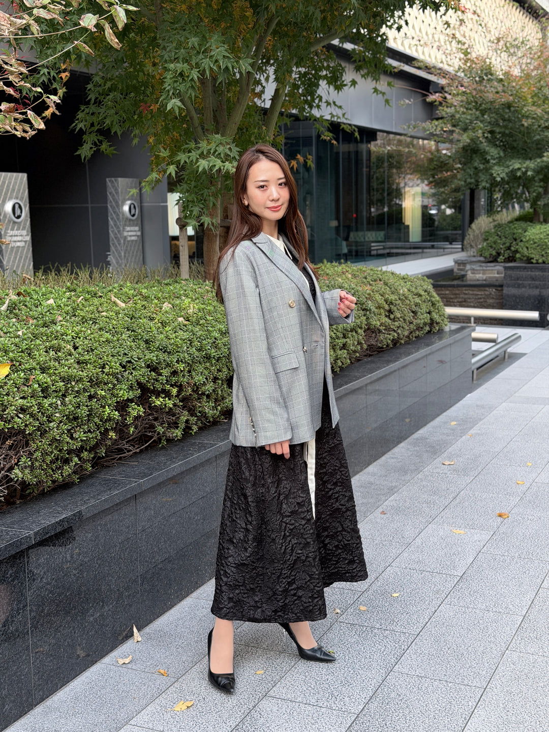 裏地カラーが映えるジャケット