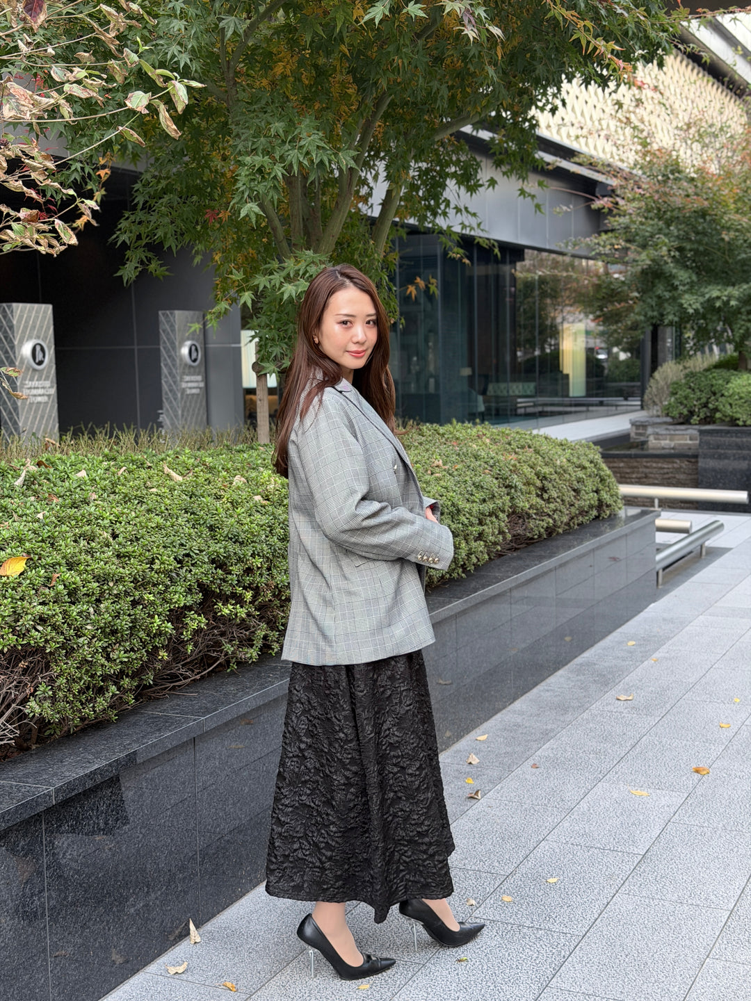 裏地カラーが映えるジャケット