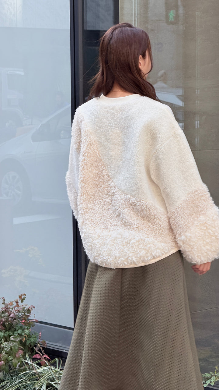 ボアコンビネーショントップス