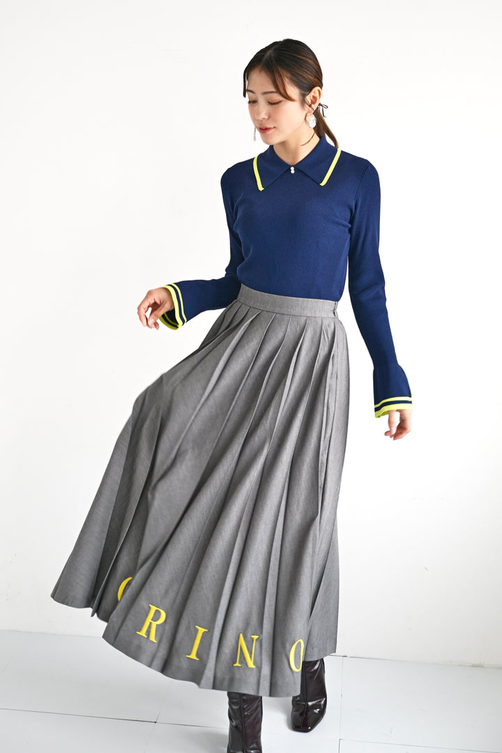 刺繍プリーツスカート