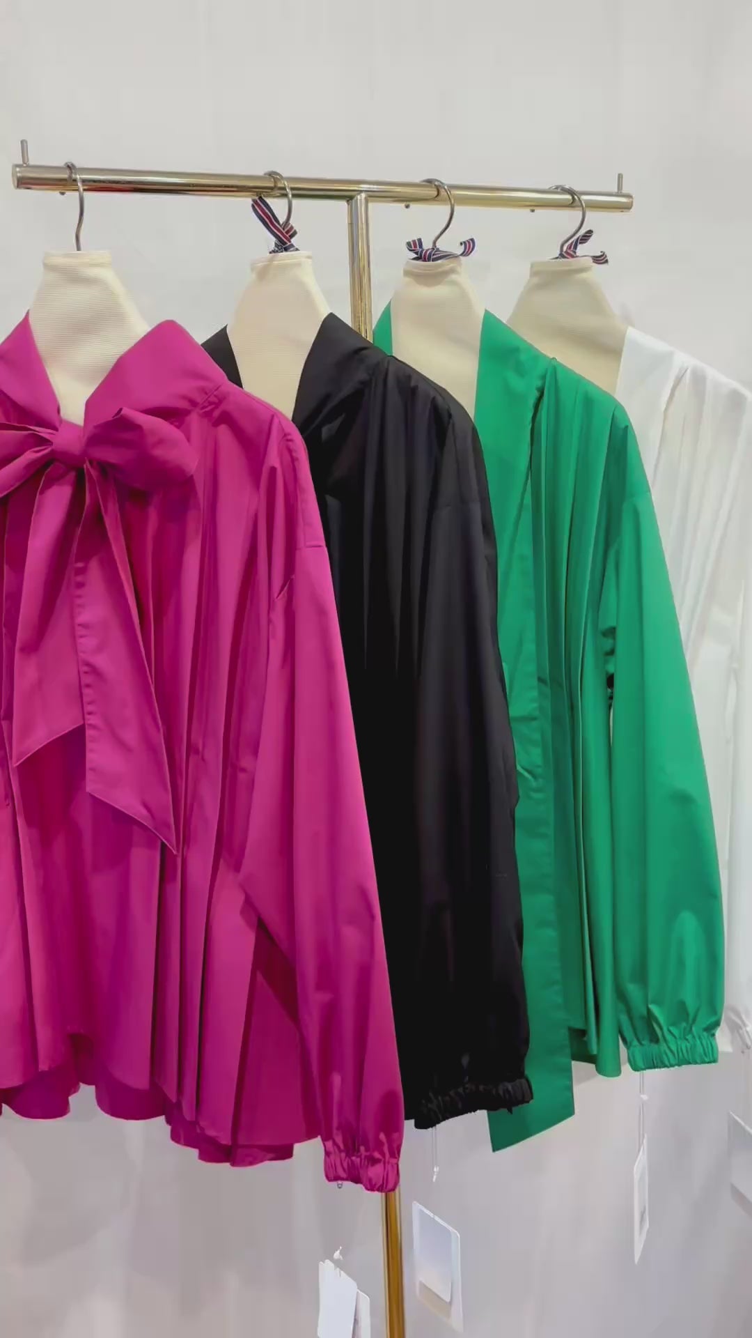 ボウタイプリーツシャツ